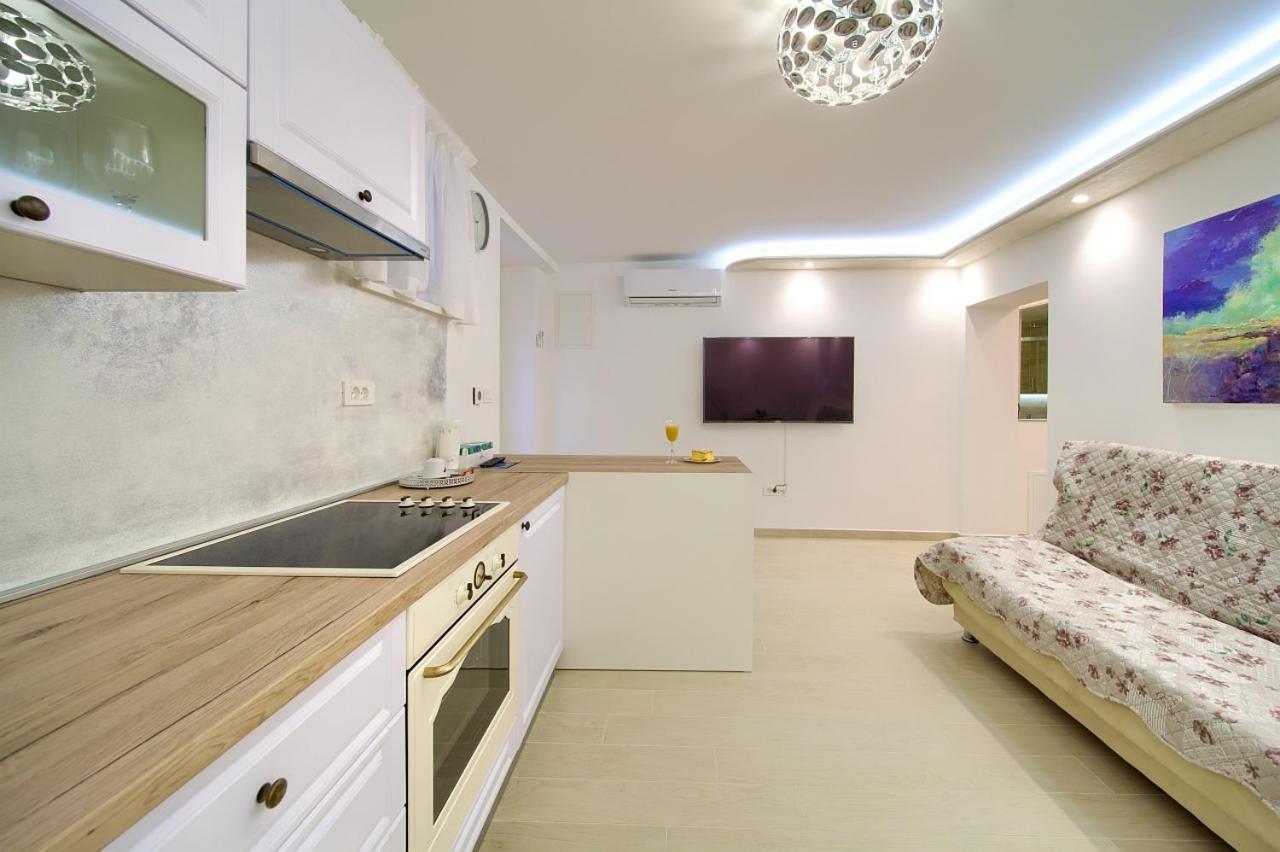 Апартаменты Casa Aurelia - Mali Tone Крк Экстерьер фото
